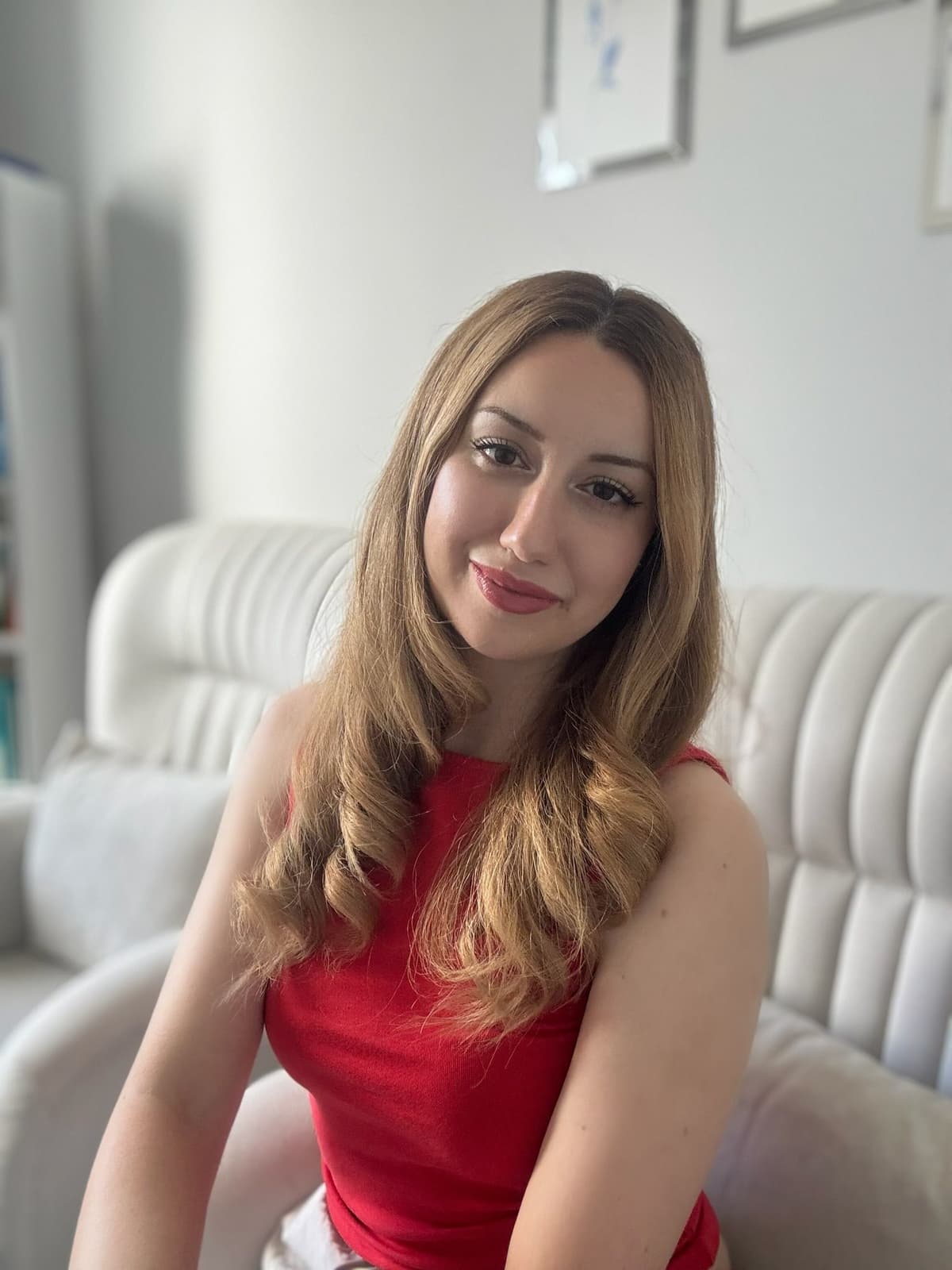 Psikolog Aleyna Temtek portresi